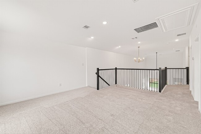 Building Photo - 7327 Blue Gentiana Ln