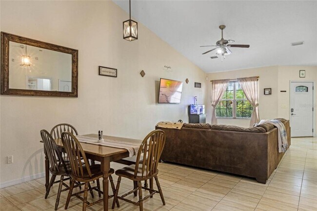 Building Photo - 55 Brittany Ln