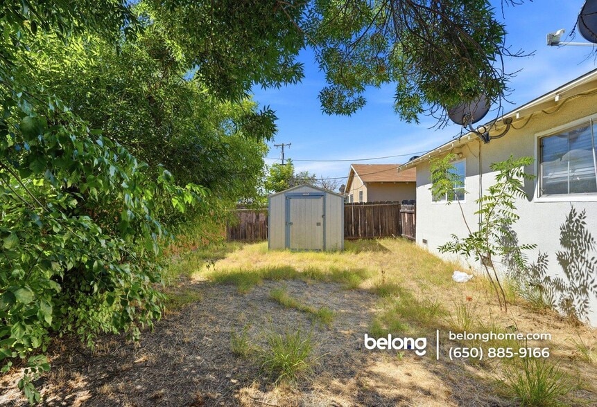 Building Photo - 1680 Shaffer Rd