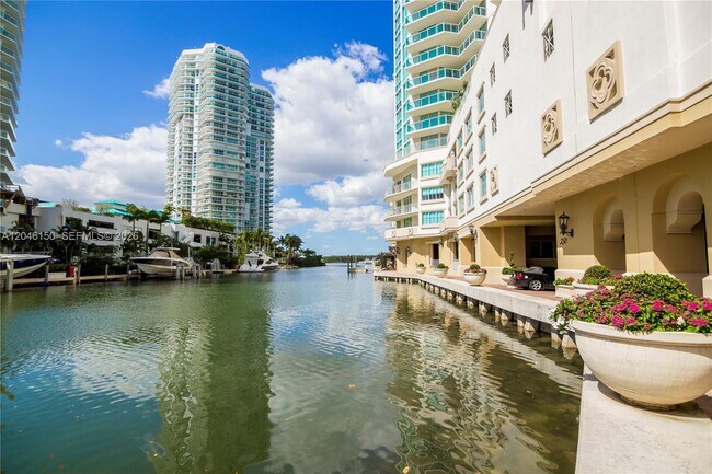 Building Photo - 150 Sunny Isles Blvd