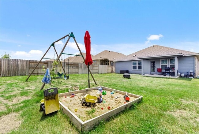 Building Photo - 128 Smokebush Trail