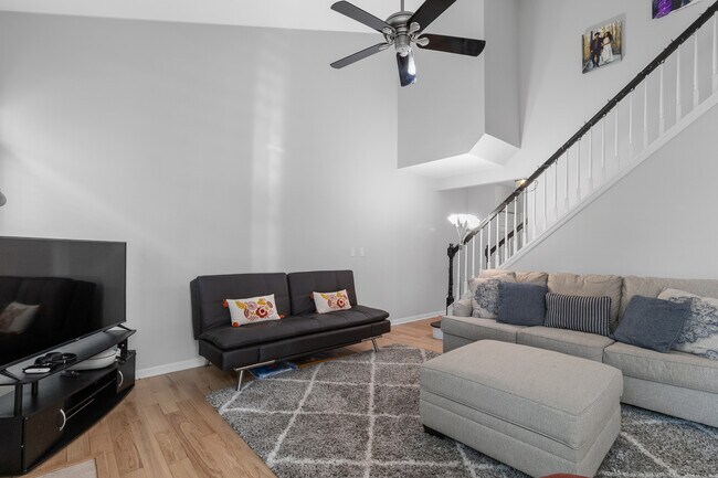 Building Photo - 13355 W Heiden Cir