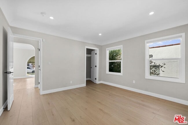 Building Photo - 2214 Benecia Ave