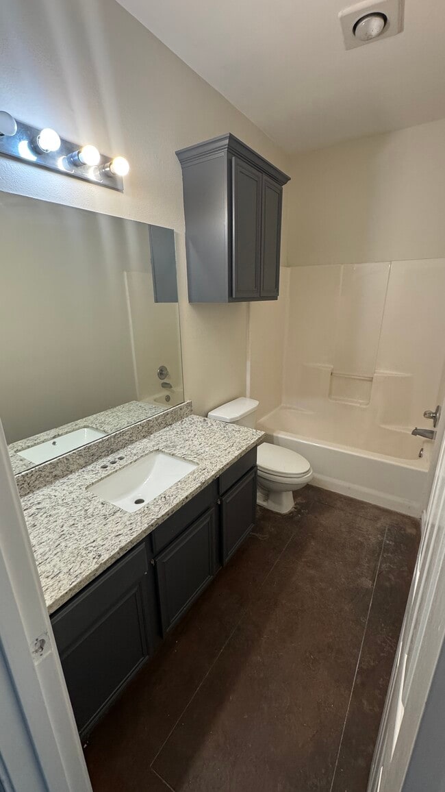 Building Photo - 19516 FM 2493