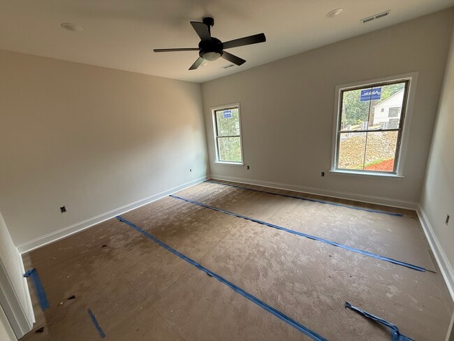 Building Photo - 131 Kennel Rd