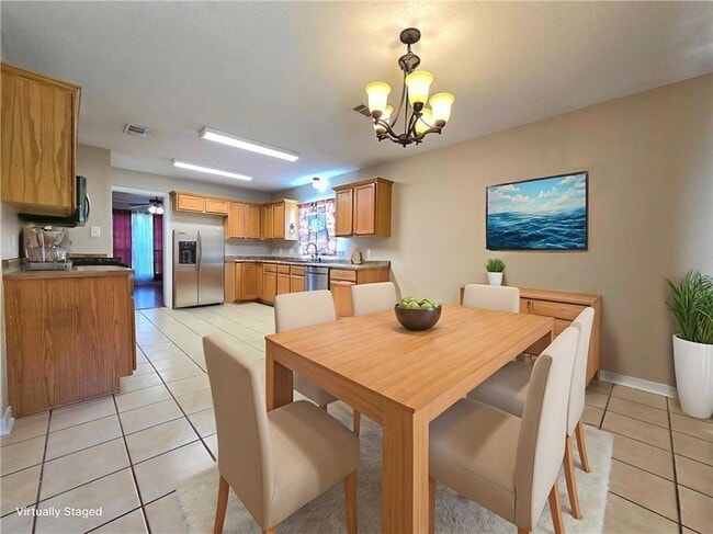 Building Photo - 1045 Claire Dr