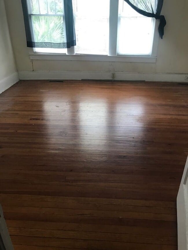 Building Photo - Highmarket Street