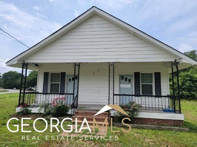 Primary Photo - 92 Arnco 3rd St