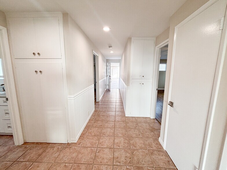 Building Photo - 31632 Coast Hwy