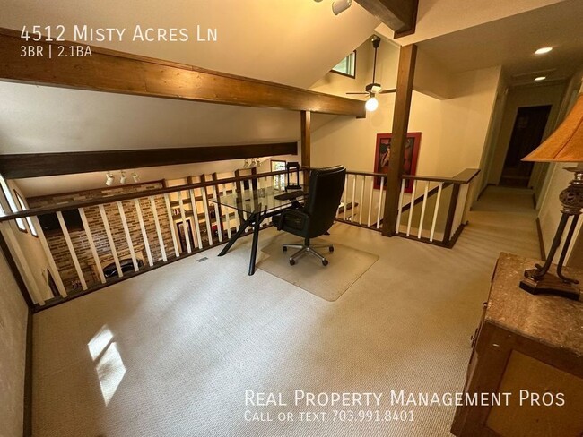 Building Photo - 4512 Misty Acres Ln