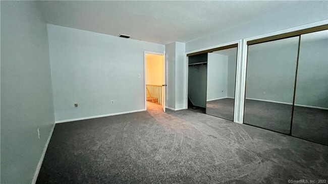 Building Photo - 315 Hampton Ct