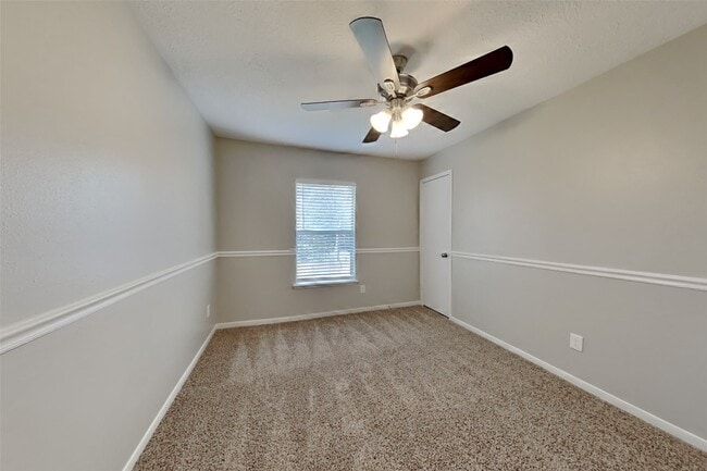 Building Photo - 12623 Duchess Ln