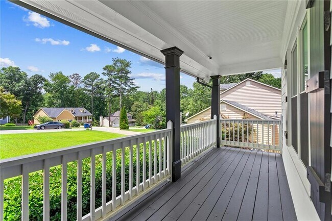 Building Photo - 140 Grayland Creek Dr