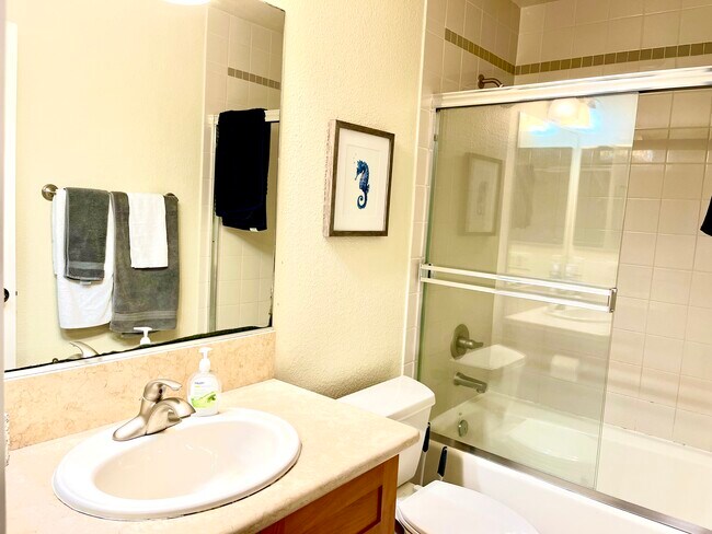 Building Photo - 8604 Via Mallorca