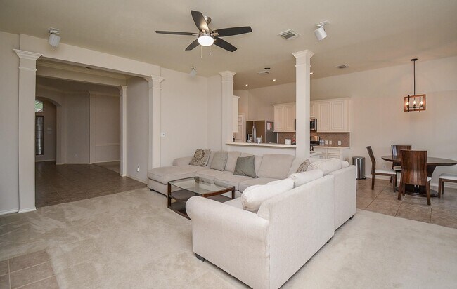 Building Photo - 21930 Grand Brook Ln