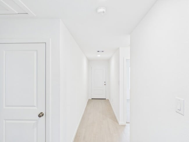 Building Photo - 1522 Amber Skies Ln