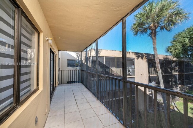 Building Photo - 8415 SW 107th Ave