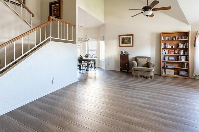 Building Photo - 2434 W Lompoc Ave