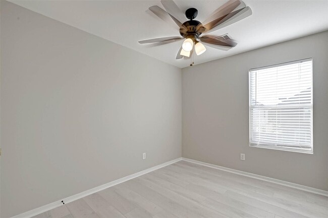 Building Photo - 5011 Redwing Brook Trail