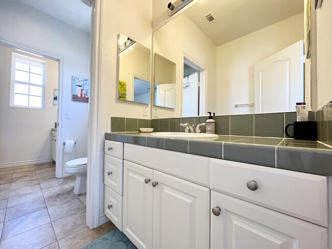 Building Photo - 12470 Sundance Ave