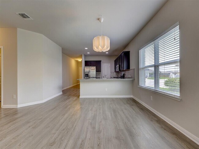 Building Photo - 2028 Birkby Ct