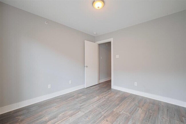 Building Photo - 3501 Link Valley Dr.