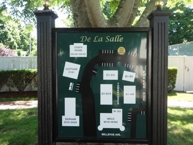 Building Photo - 364 Bellevue Ave