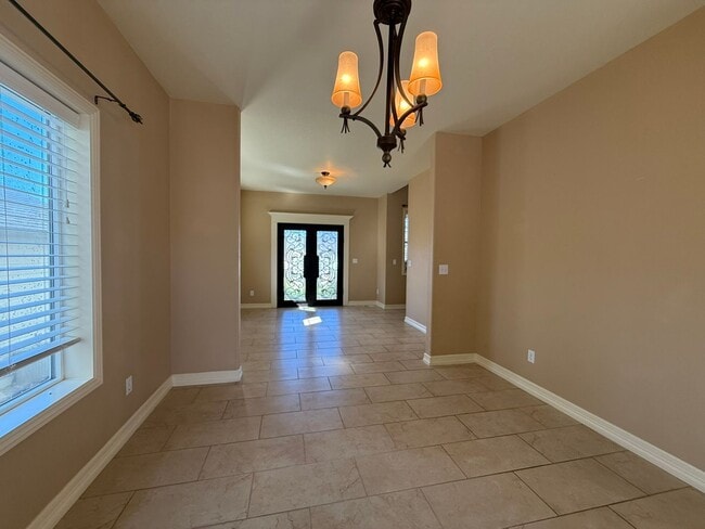 Building Photo - 4 Bedroom Home For Rent In The Dalles