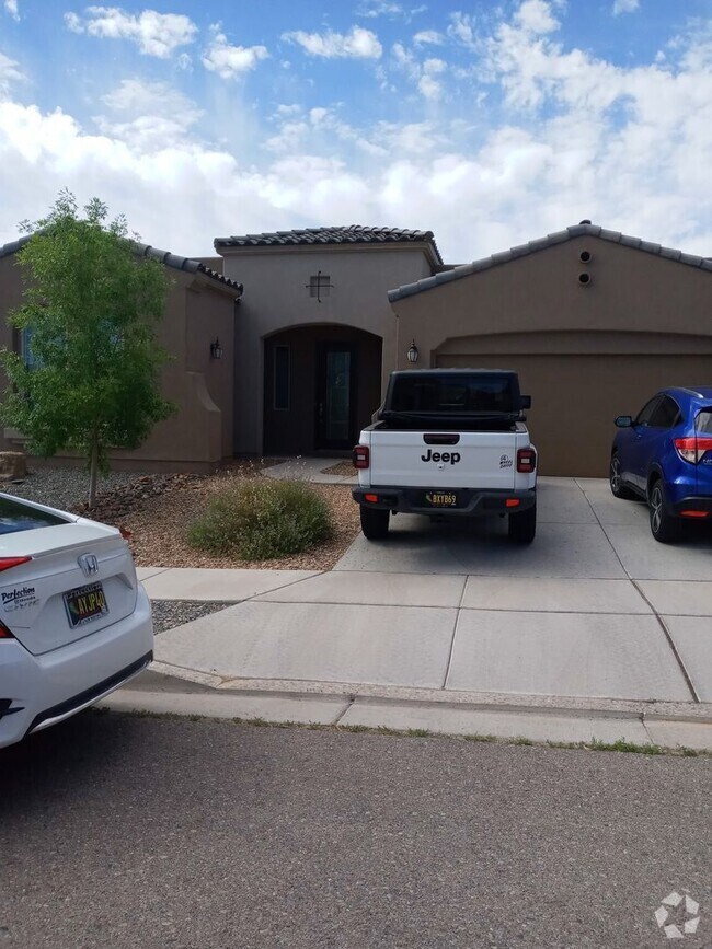 Building Photo - FOUR BEDROOM-SINGLE STORY-RIO RANCHO