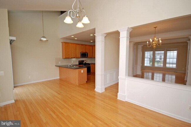 Building Photo - 31 Maidenhead Rd