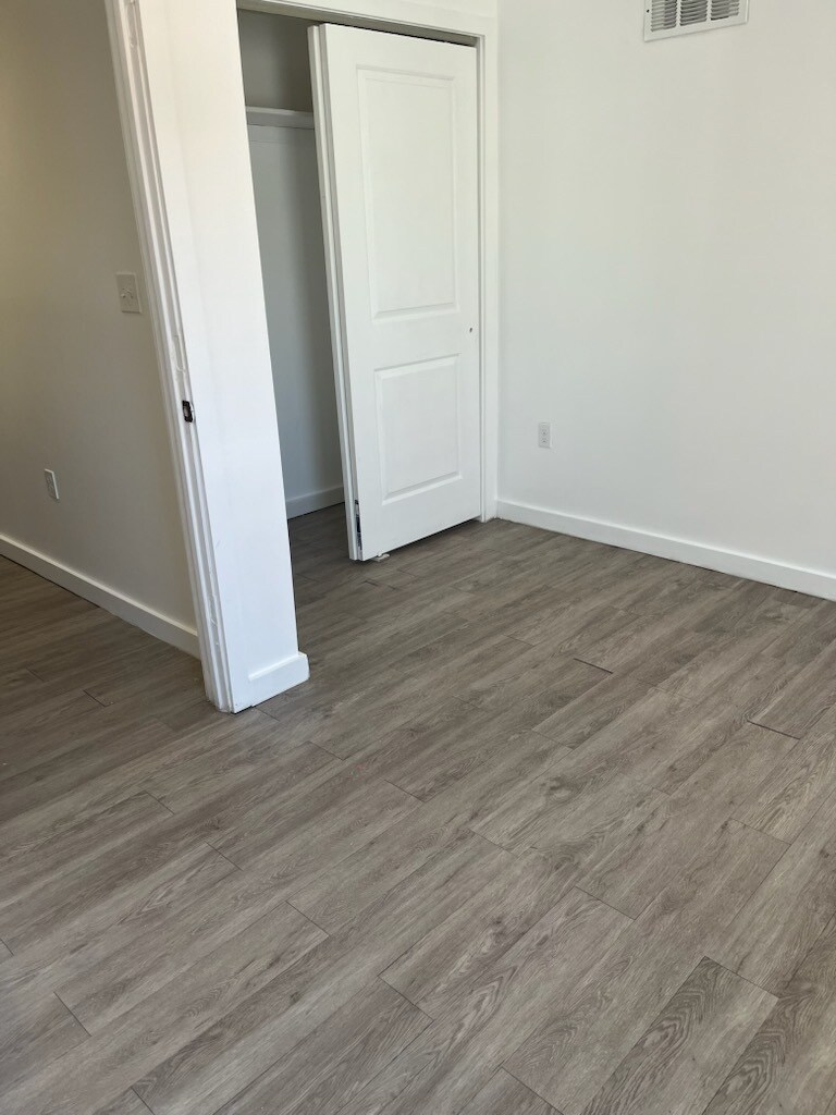 Building Photo - 4854 Brown St