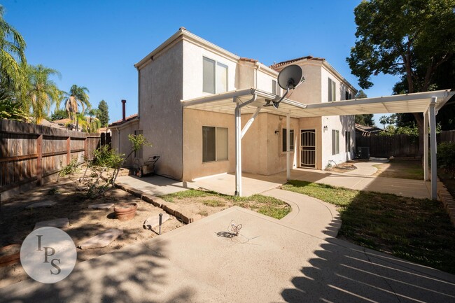 Building Photo - Gated Fresno NW Home, 3BR/2BA, in CUSD - L...