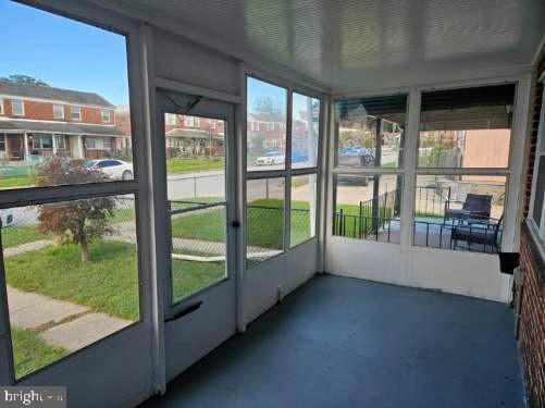 Primary Photo - 803 Jeannette Ave