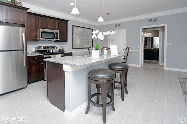 Building Photo - 54247 Calusa Dr