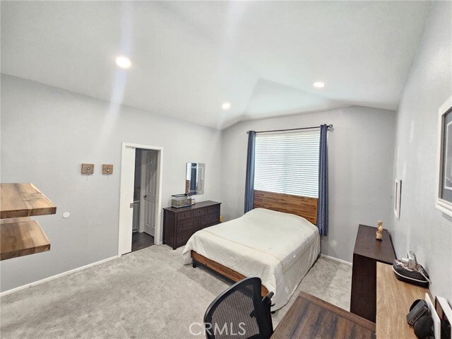 Building Photo - 7367 Mountain Laurel Dr