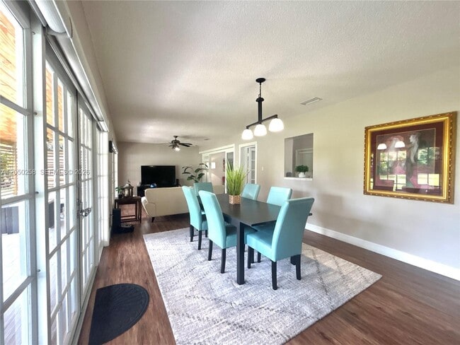 Building Photo - 416 Bayberry Dr