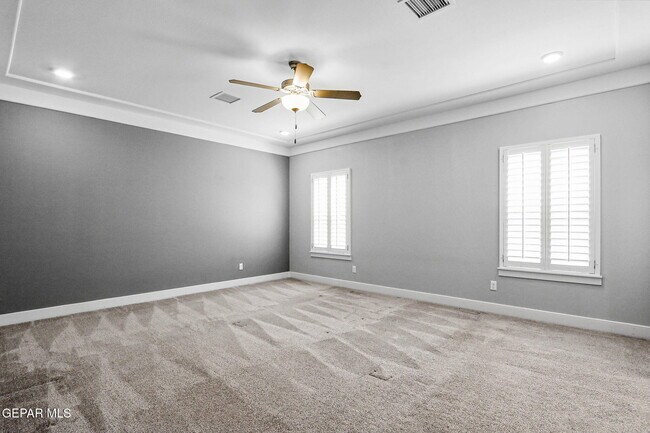 Building Photo - 13580 Lawkland St