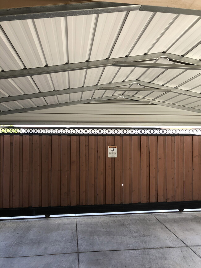 Carport (2 cars) - 1948 S Holt Ave