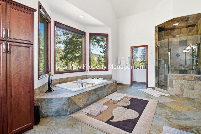 Building Photo - "Spacious 6-Bedroom Retreat with 7 Luxurious Bathrooms off Upper Bear Creek!"