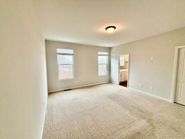 Building Photo - 1465 Creekside Cir NW