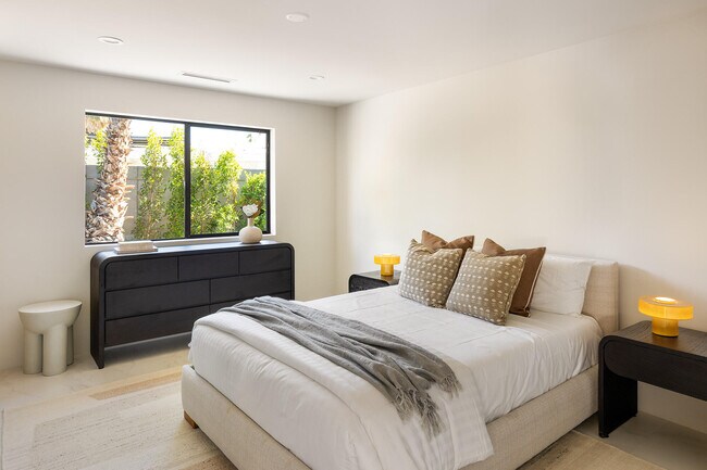 Building Photo - 71501 Sahara Rd