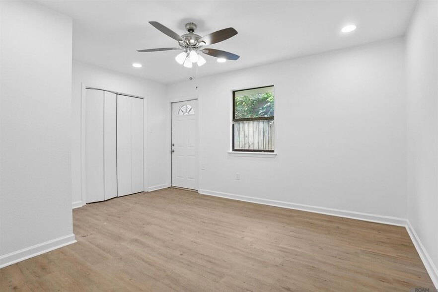 Building Photo - 1915 Tennessee St