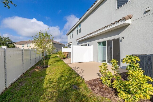 Building Photo - 3575 Landing Net Dr
