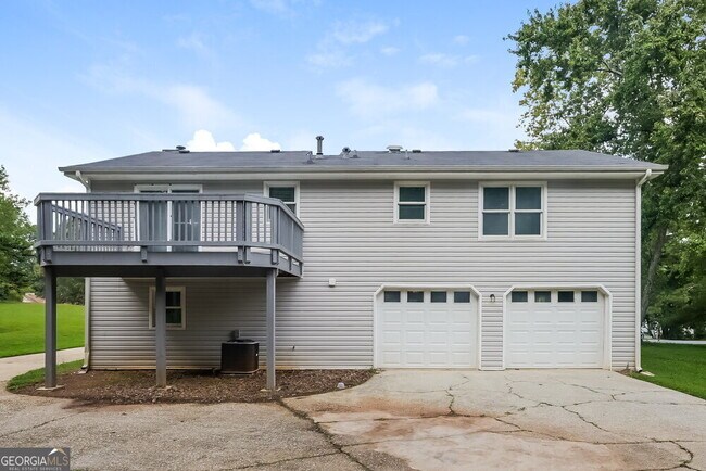 Building Photo - 2958 Quinbery Dr