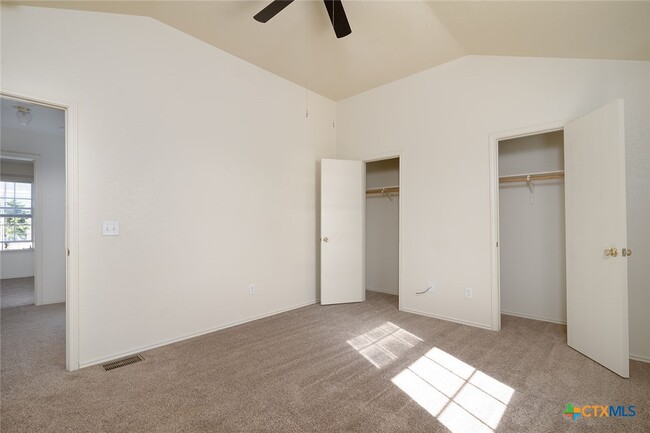 Building Photo - 1500 Bacon Ranch Rd