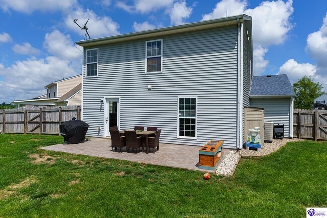 Building Photo - 310 Ivy Pointe Dr