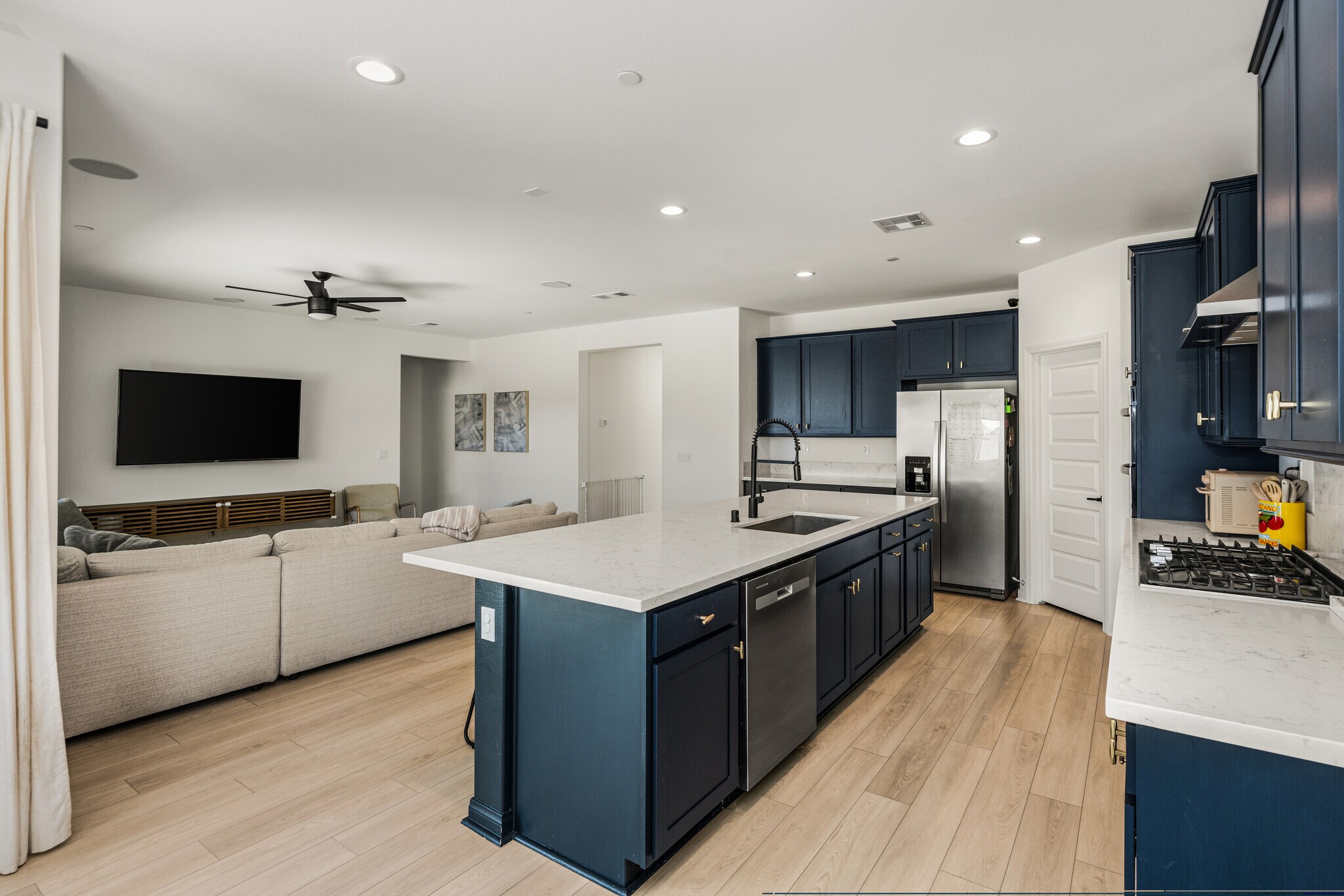 Building Photo - 29807 Pumpwood Ct