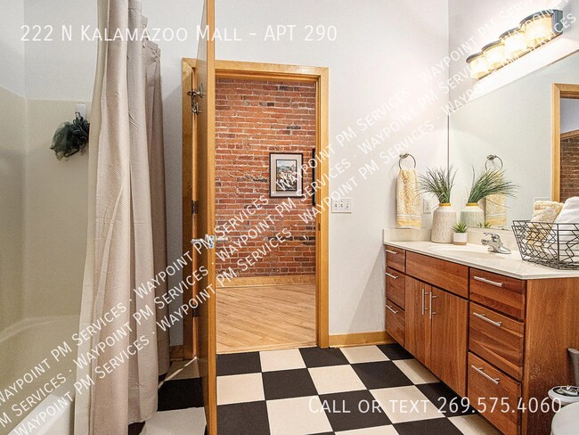 Building Photo - 222 N Kalamazoo Mall