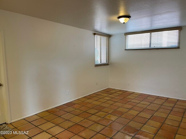 Building Photo - 11865 N Copper Butte Dr