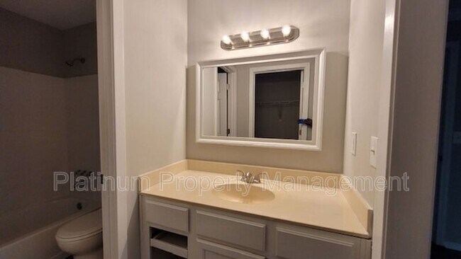 Building Photo - 5557 Mountain Springs Cir
